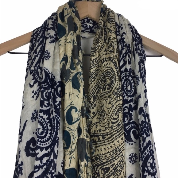 2 Scarf Lot FOREVER 21 Floral Paisley Sheer Fringe Tribal Southwestern Boho Cozy - Picture 2 of 16